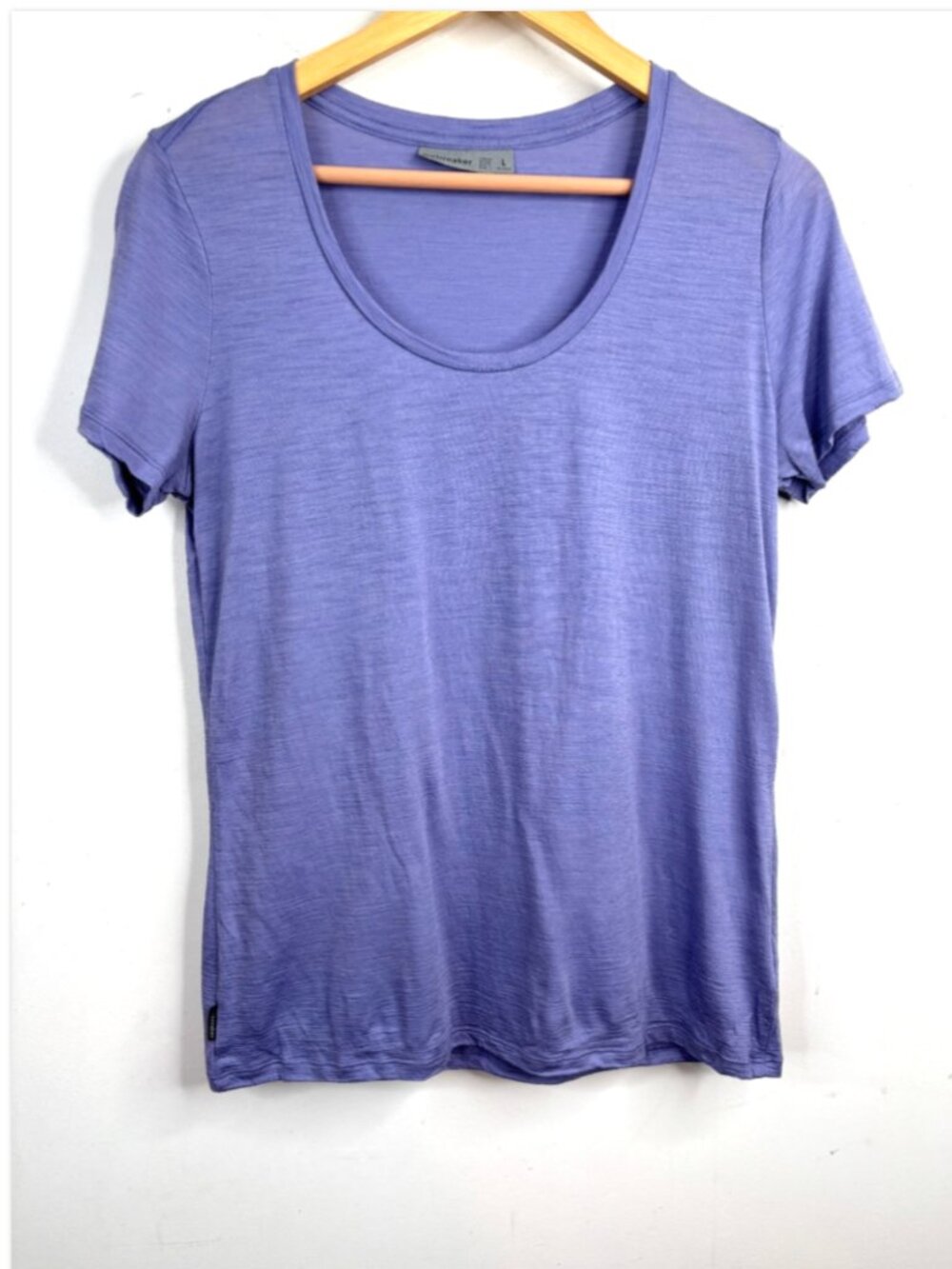 Icebreaker Wool Short Sleeve Base Layer T Shirt Women L Purple Scoop Neck Hiking